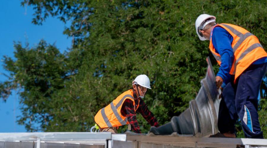 Professional Flat Roofing Installation in Lakewood, WI
